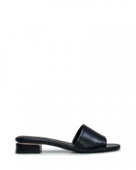 Vince Camuto Cheleah Slide Black ID-WESX5831