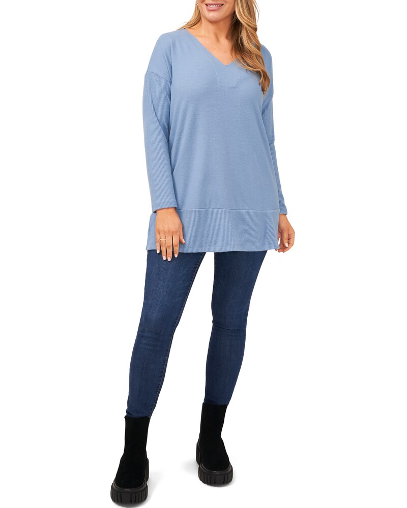 Vince Camuto Ribbed V-Neck Top (Plus Size) Canyon Blue ID-AACN9923