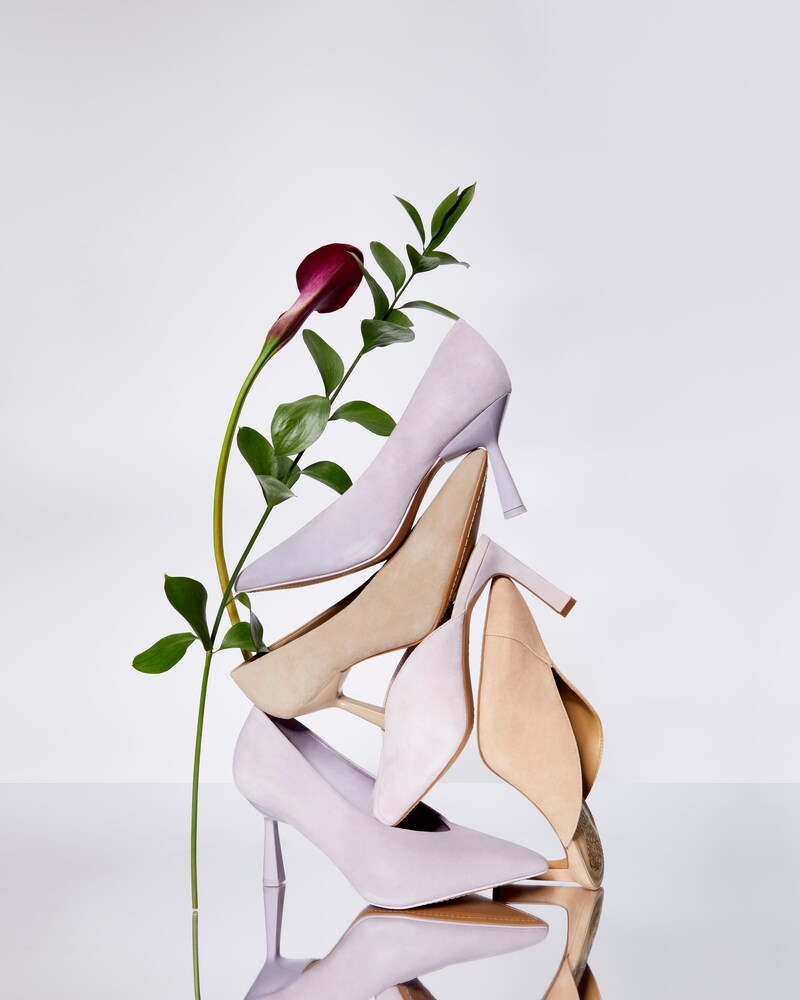 Vince Camuto Tendira Pump Truffle Taupe ID-DPLZ7355