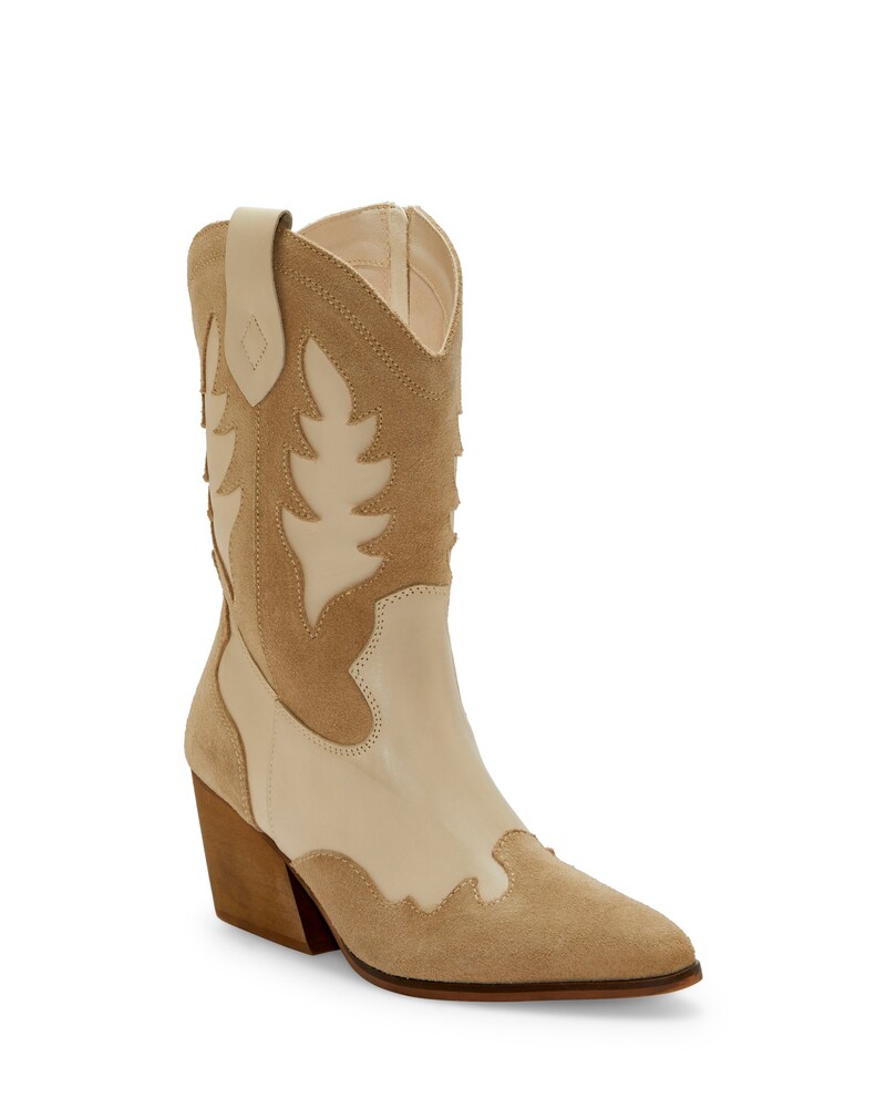 Vince Camuto Lunnia Bootie Sand/Glaciar ID-EJWL2033