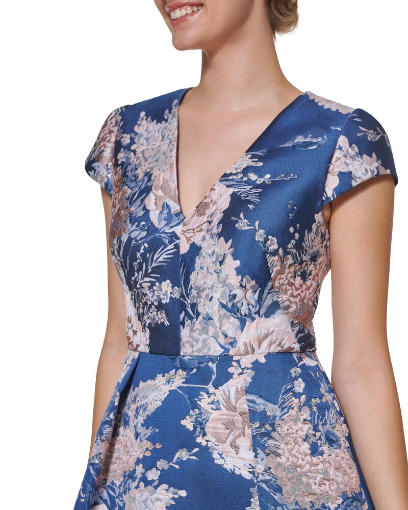 Vince Camuto Floral-Pattern Fit-And-Flare Dress (Petite)  Blue ID-GLHI2851