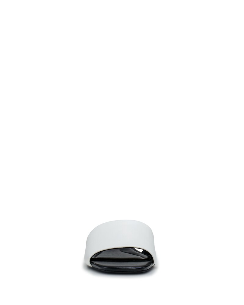 Vince Camuto Cheleah Slide Coconut Cream ID-GXQC2661