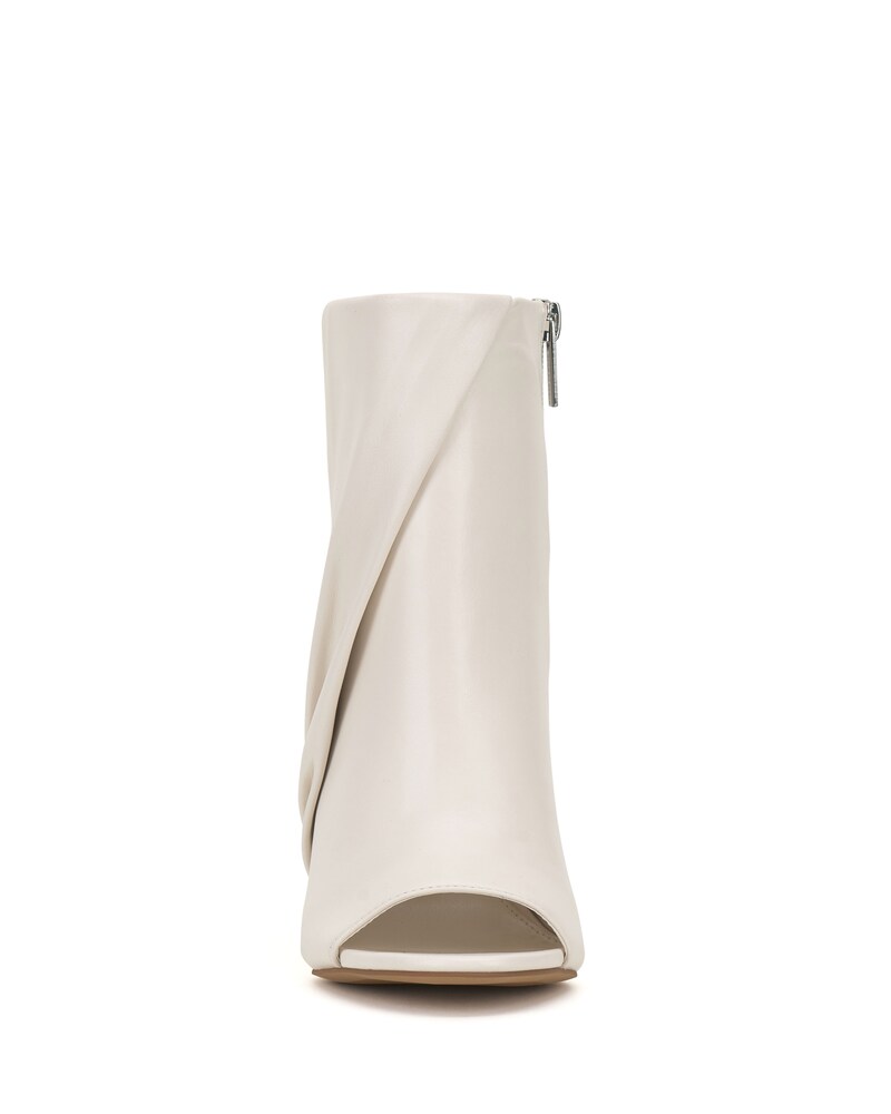 Vince Camuto Atonna Bootie Coconut Cream ID-IUCS5500