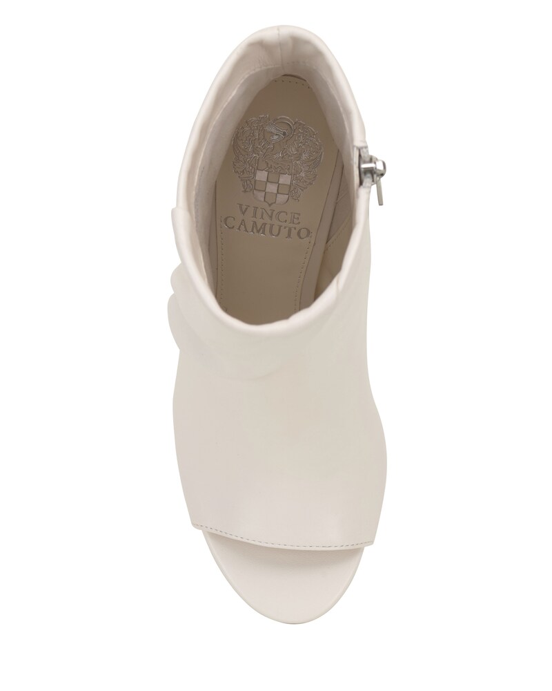 Vince Camuto Atonna Bootie Coconut Cream ID-IUCS5500