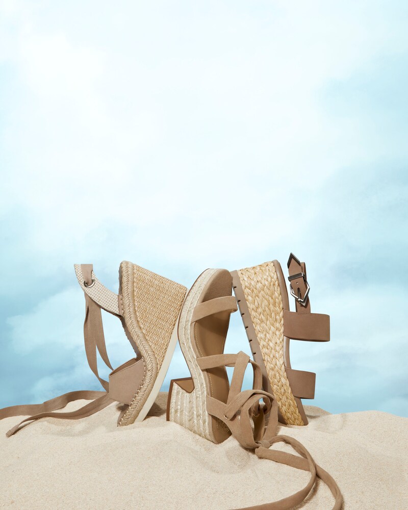 Vince Camuto Roreka Sandal Tortilla ID-IUXF5732