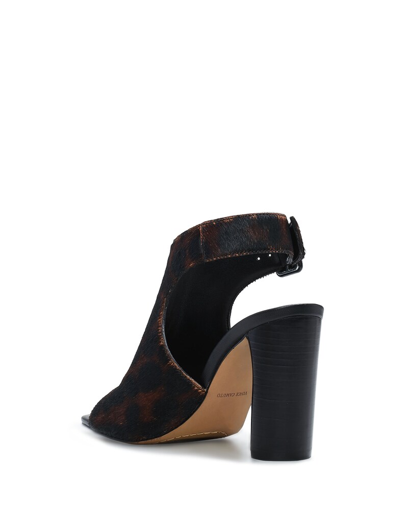 Vince Camuto Crebelan Sandal Deep Natural ID-JTYV3655