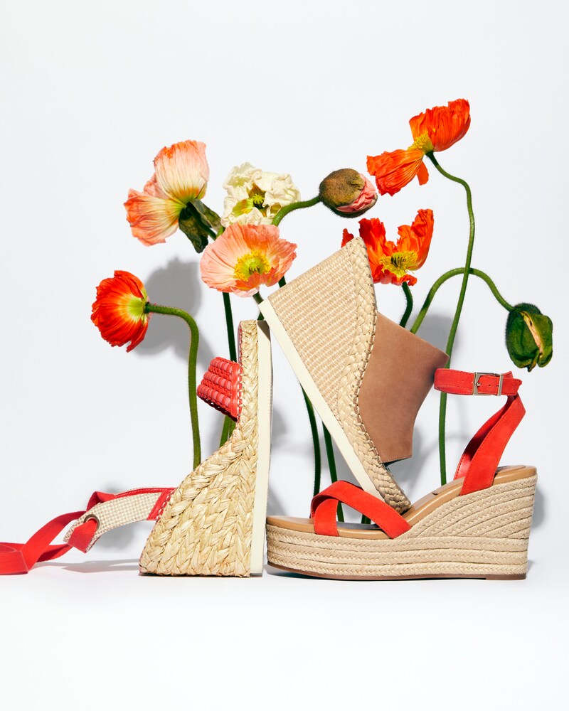 Vince Camuto Brisshel Wedge Sandal Sunsetor ID-JYBJ1923