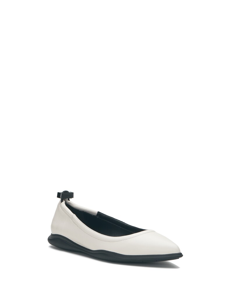 Vince Camuto Bendreta Flat Coconut Cream ID-KVCK8668