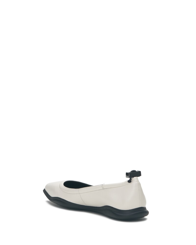 Vince Camuto Bendreta Flat Coconut Cream ID-KVCK8668