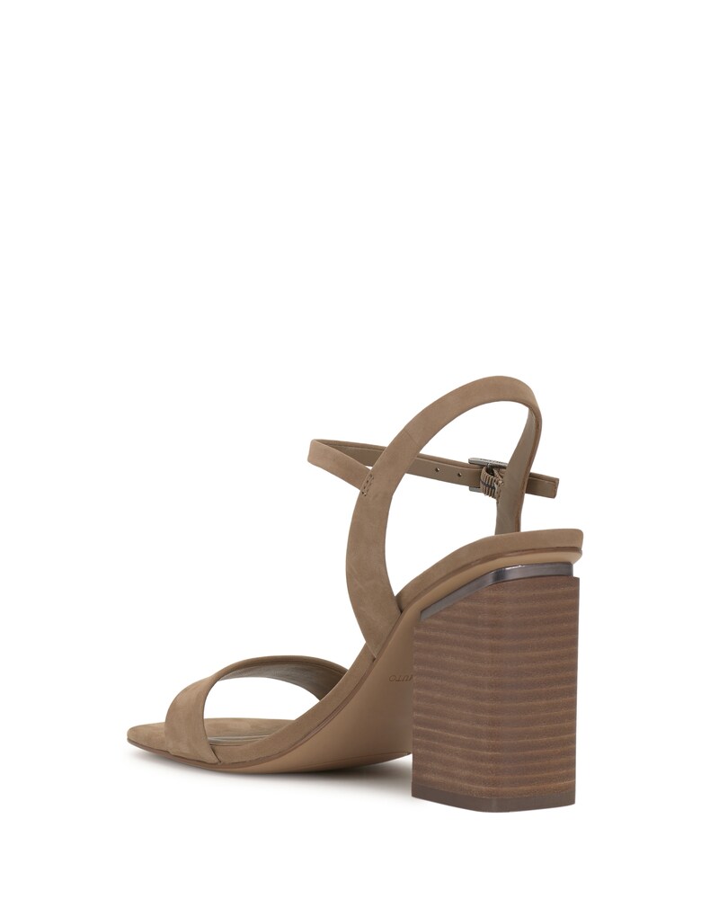 Vince Camuto Herrica Sandal Tortilla ID-LPFD6386