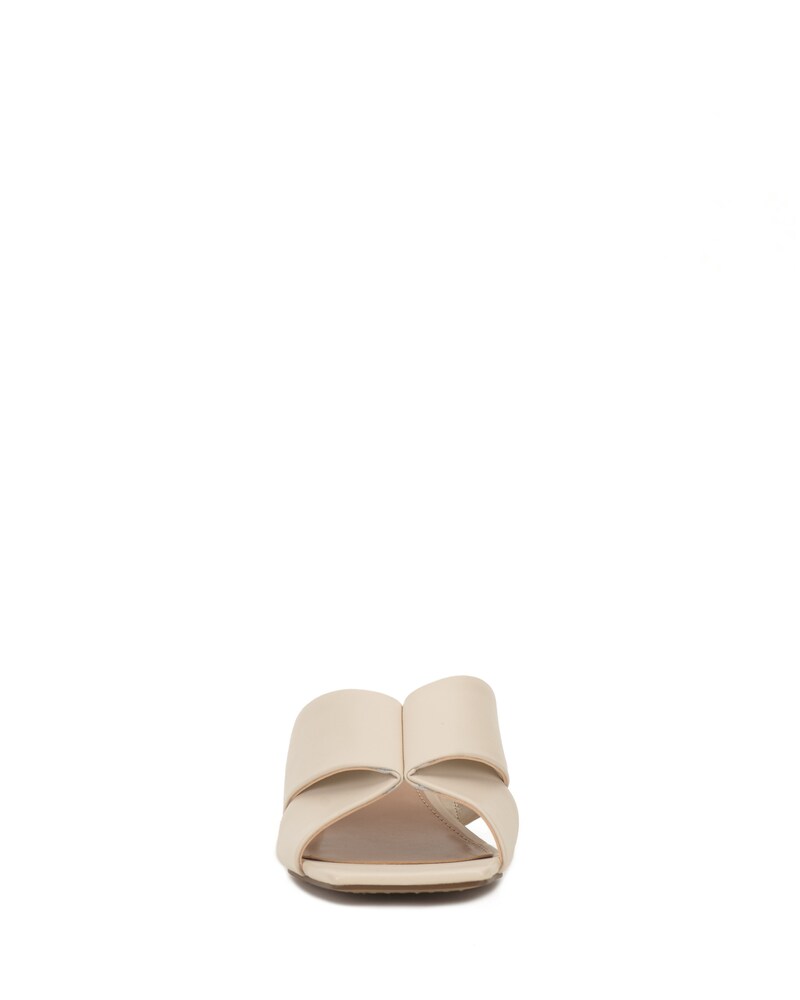 Vince Camuto Seedanta Sandal Off White ID-PRLB2069