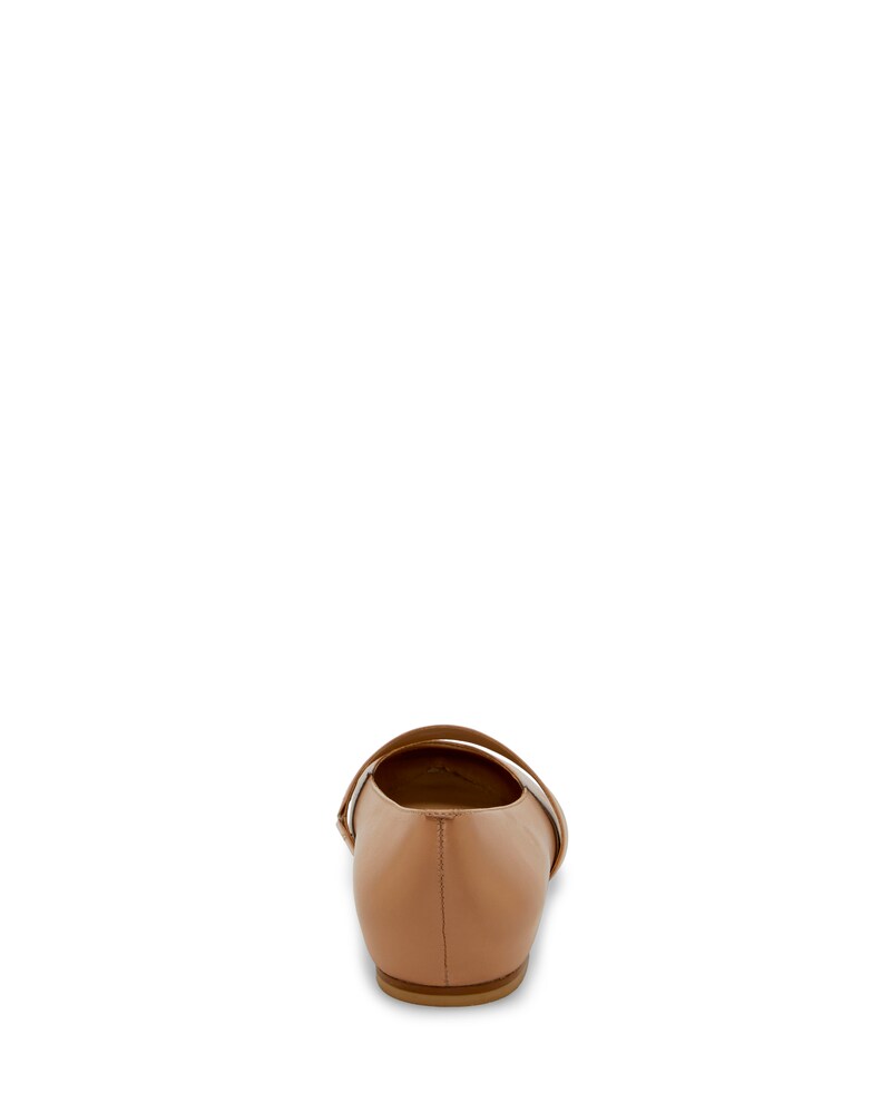 Vince Camuto Maciey Flat Sandstone ID-RFNL3089
