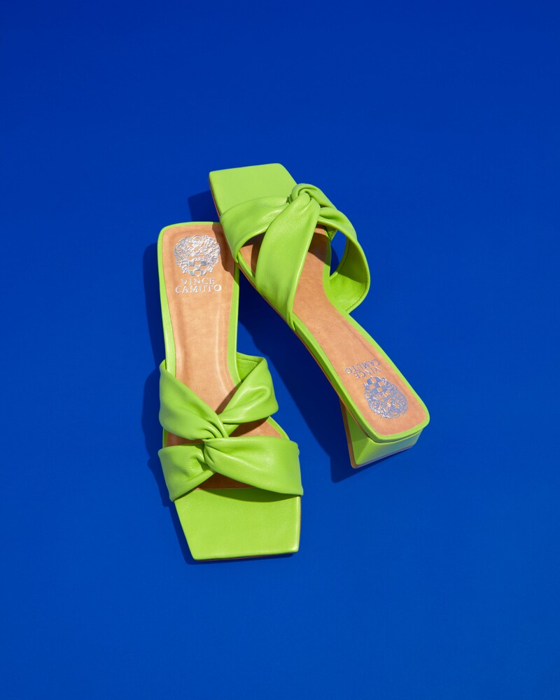 Vince Camuto Lillia Sandal  Lime ID-SDHZ2511