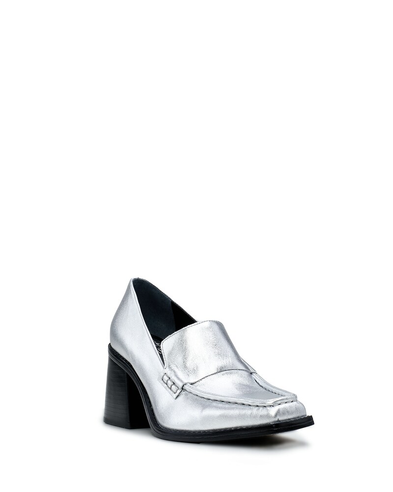 Vince Camuto Segellis Loafer Silver ID-SFED3693