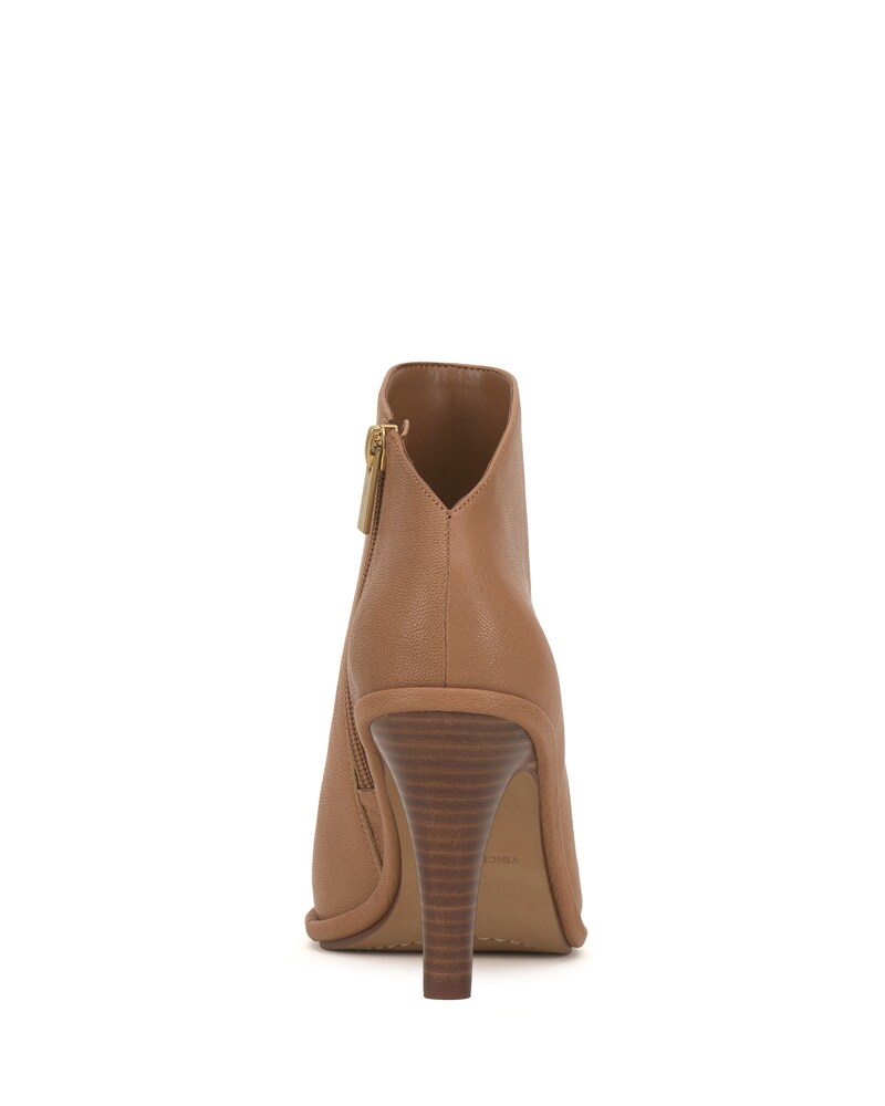 Vince Camuto Finndaya Peep-Toe Bootie Light Cognac ID-VHWP1183
