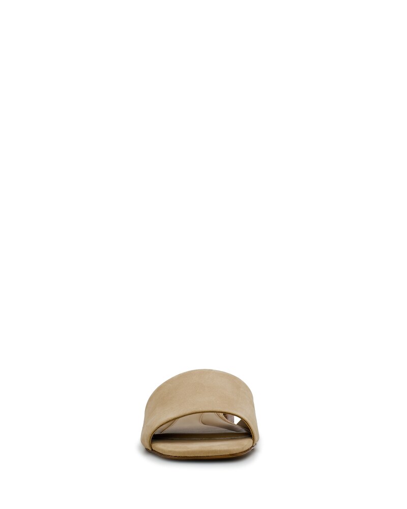 Vince Camuto Cheleah Slide Tortilla ID-WLZM9629