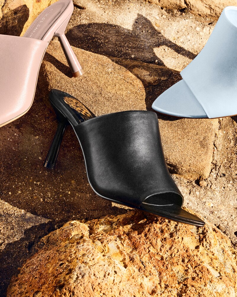 Vince Camuto Pileesa Mule Black ID-YFEJ2247