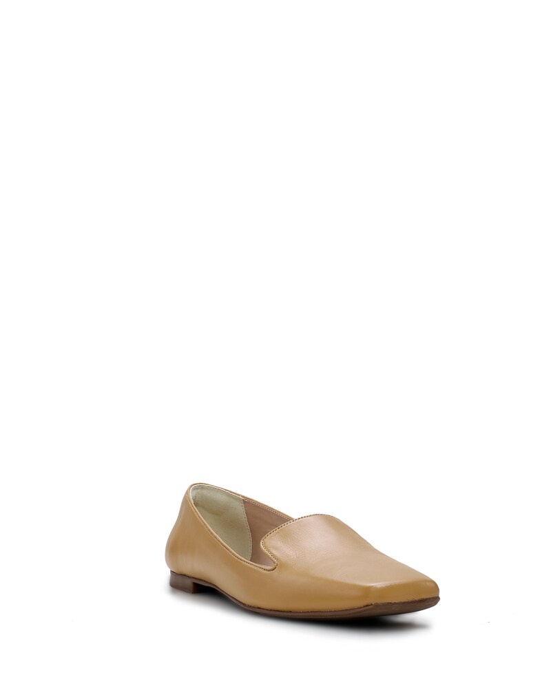 Vince Camuto Chelsie Loafer Camel ID-YHCN3592