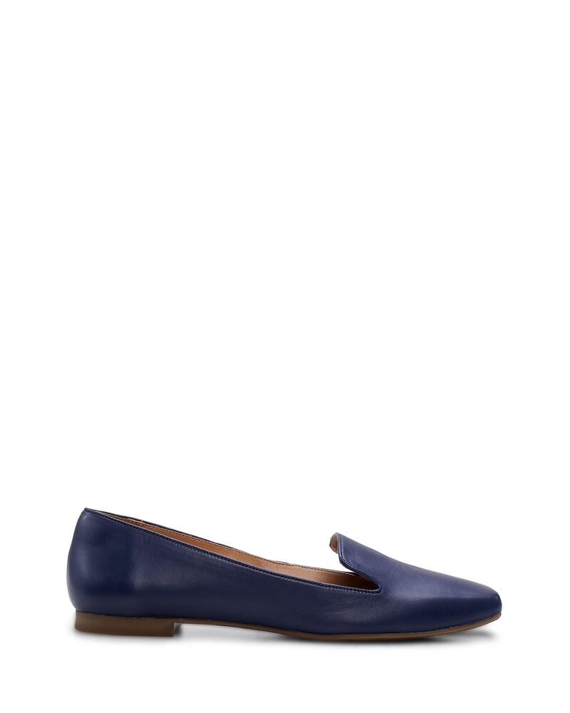 Vince Camuto Chelsie Loafer Navy ID-ZHST1152